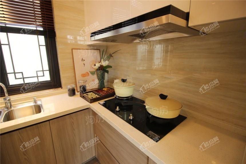 和泓桃李春风样板间