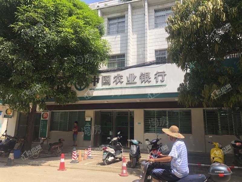 绿港云海湾配套图