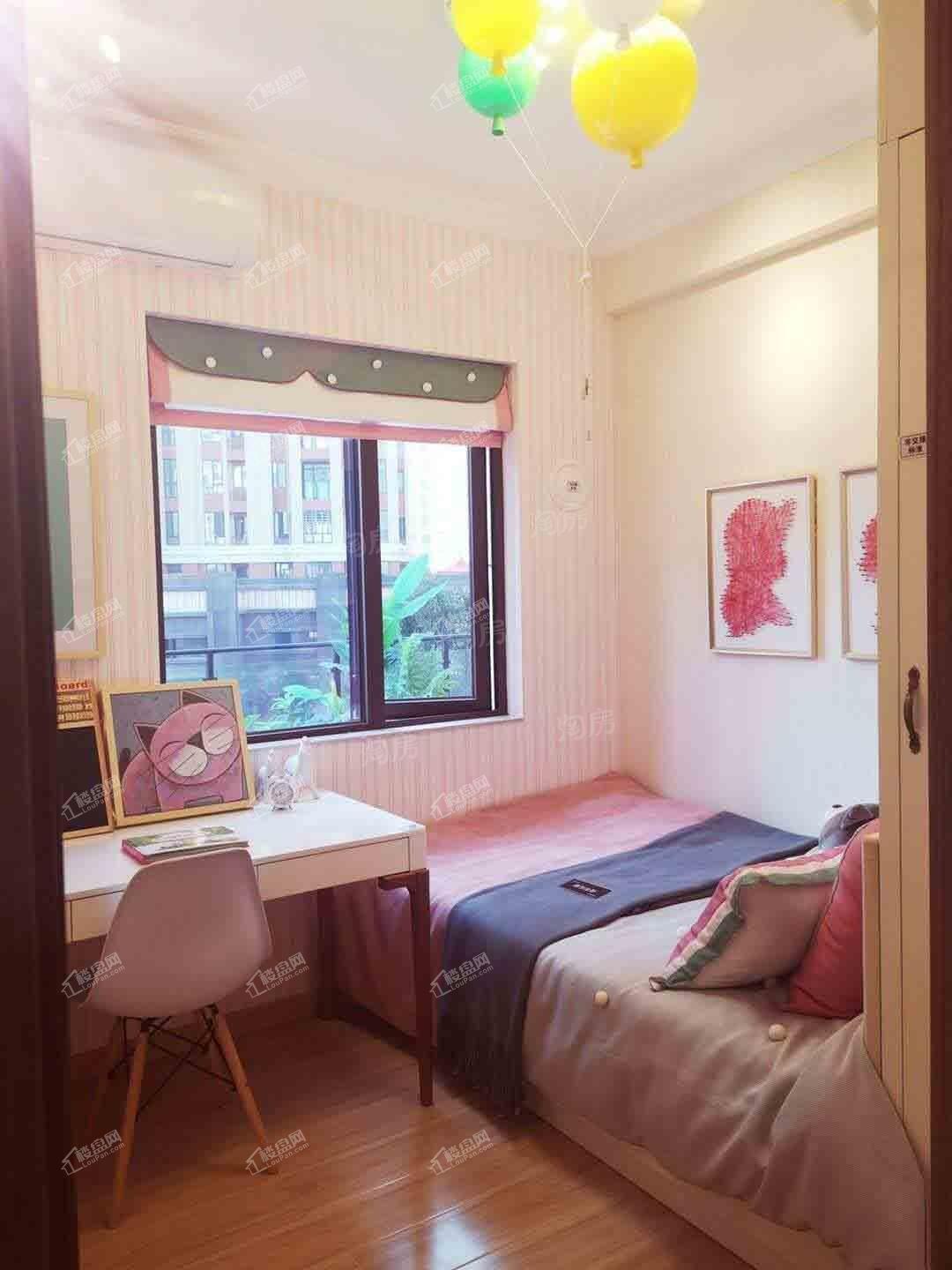 北辰孔雀城航天府样板间