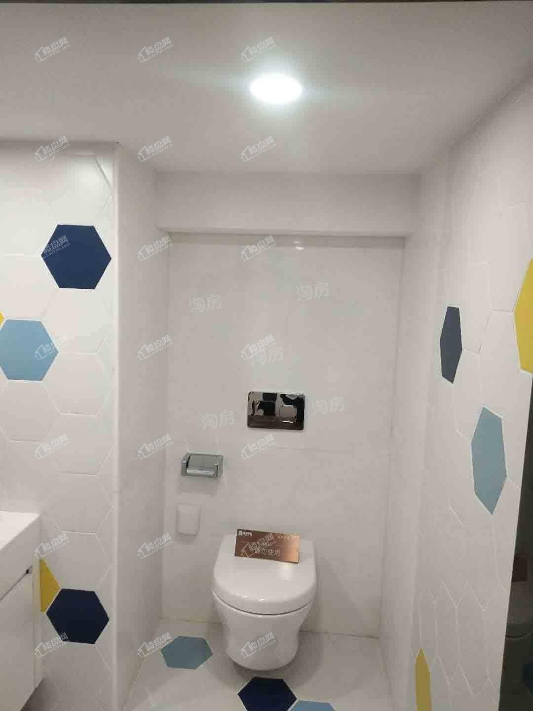 福星惠誉汉阳城云顶样板间