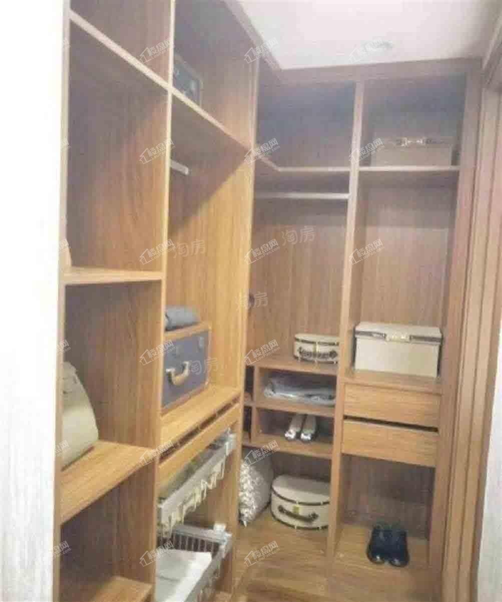 新城阅璟台样板间