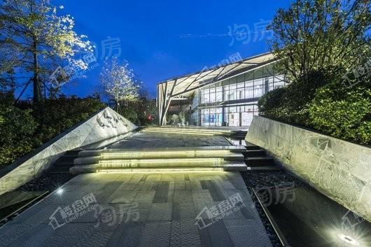 东宸源著别墅实景图