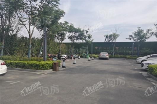 保利罗兰香谷实景图