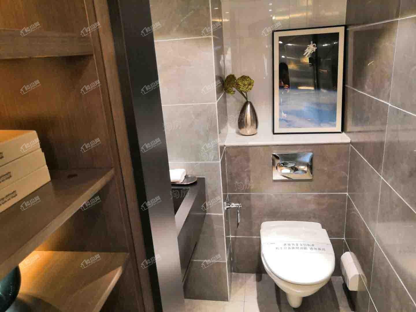 红枫金座样板间