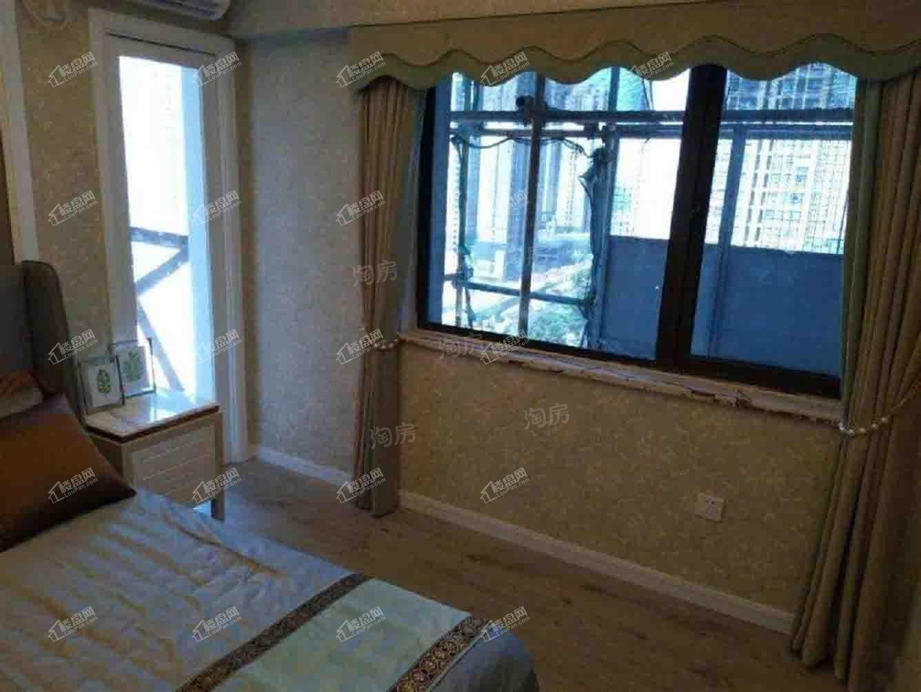 红枫金座样板间