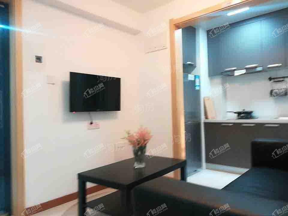 红枫金座样板间