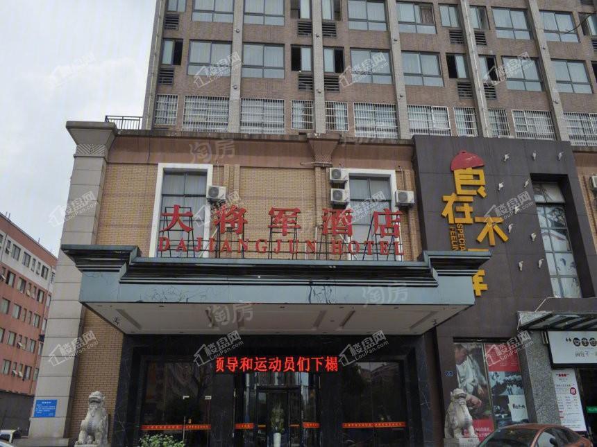 金鹰商业广场配套图