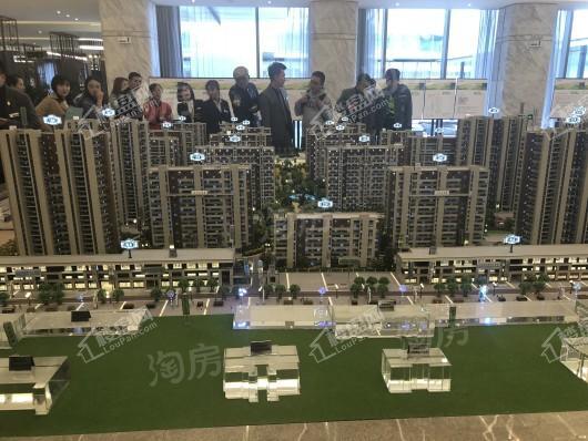 地铁万科·西宸之光实景图