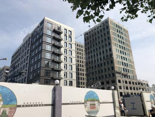中东红街实景图