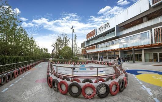 四季都会实景图