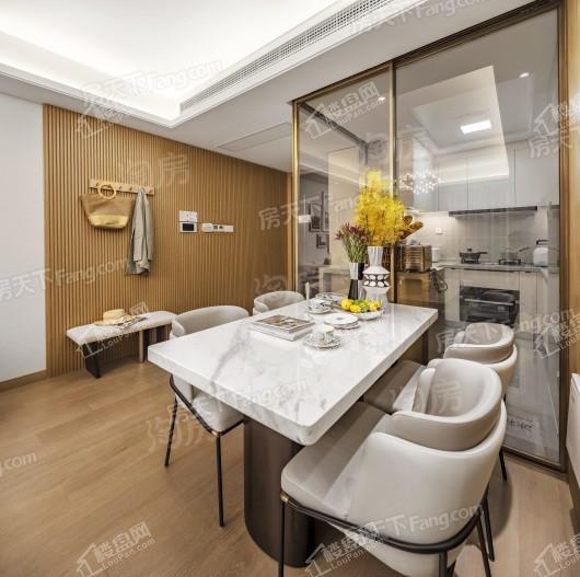 四季都会样板间