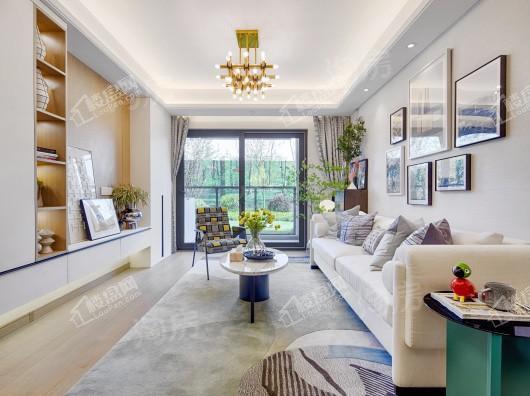 四季都会样板间