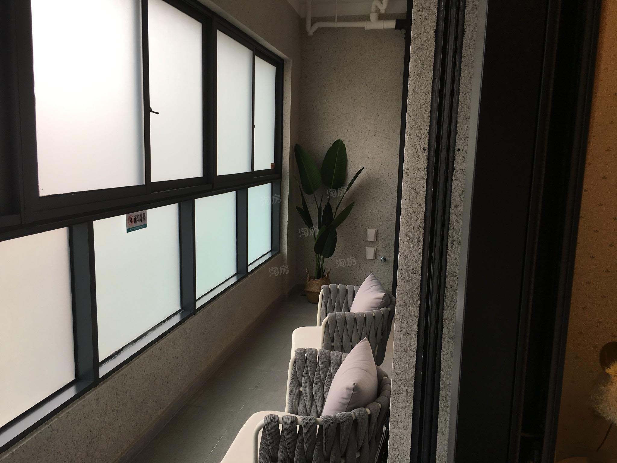 融侨滨江城天域样板间