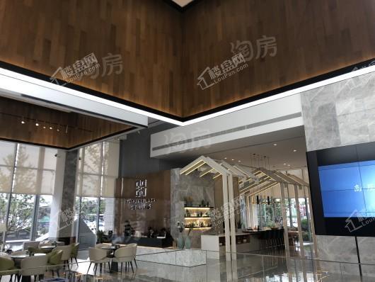 绿城·太原广场实景图