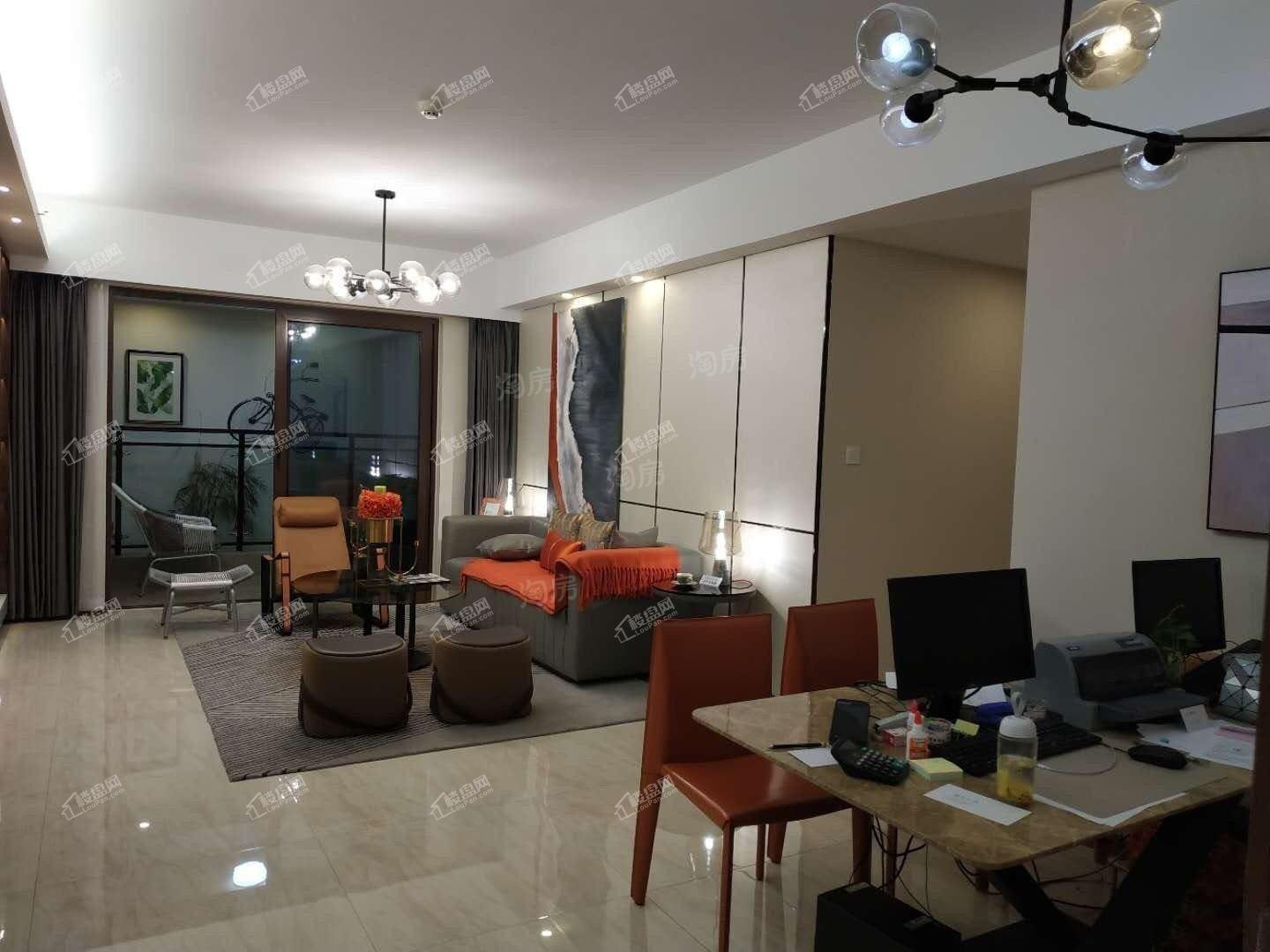 越秀逸府样板间