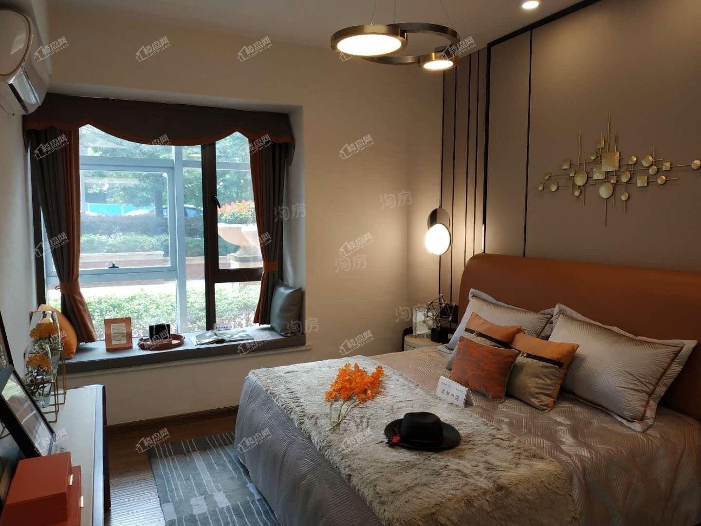 越秀逸府样板间