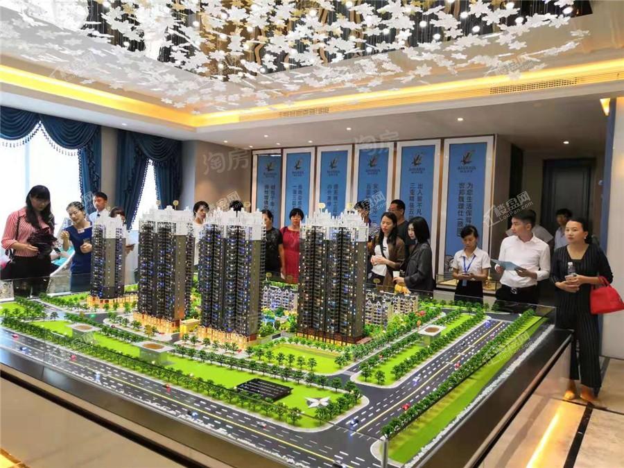 阿尔卑斯实景图