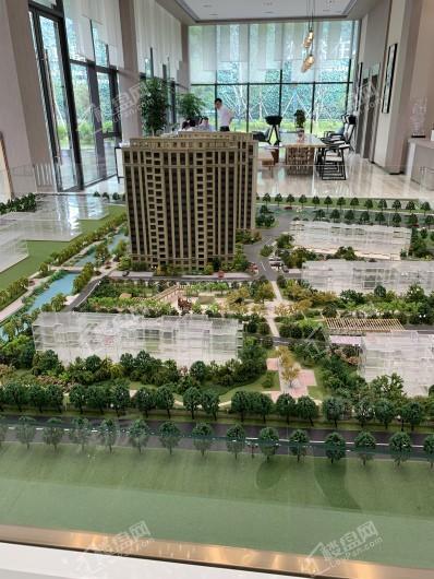 文通拾里间实景图