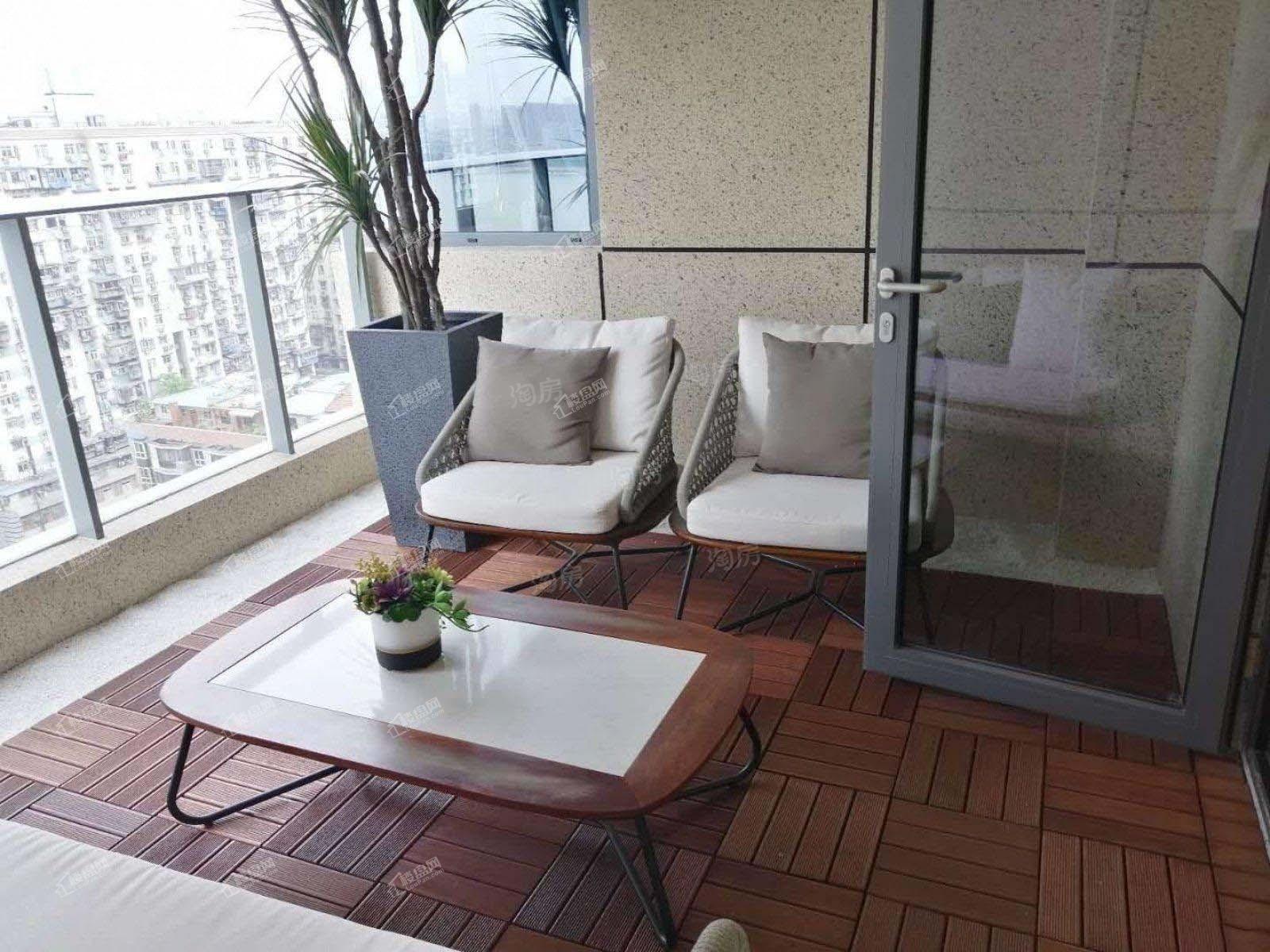 新港长江府样板间