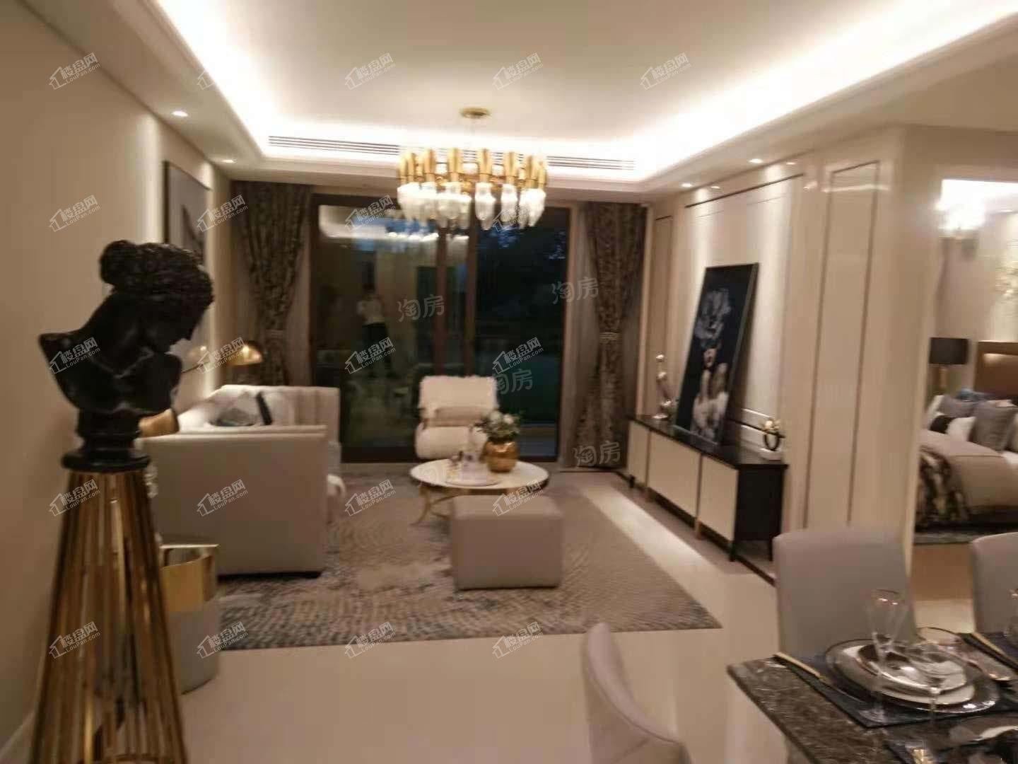 东湖金茂府样板间