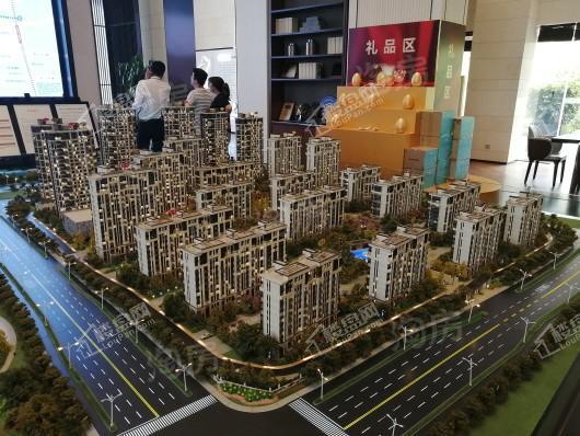 绿都地产少荃府实景图
