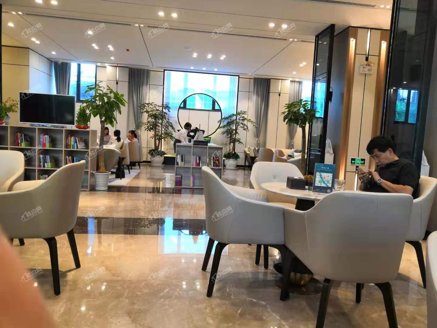南益名士豪庭实景图