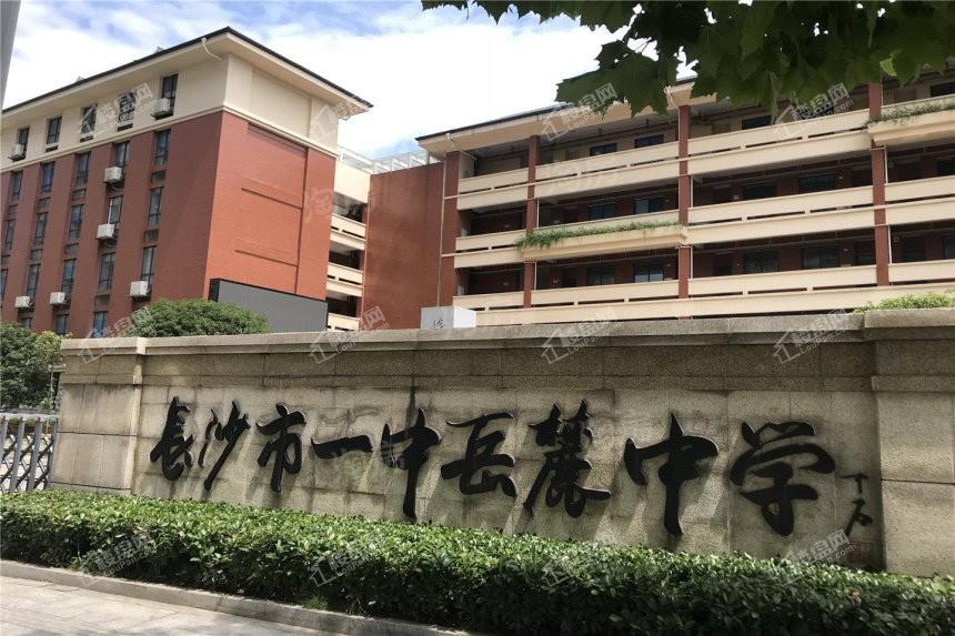 周边配套图
