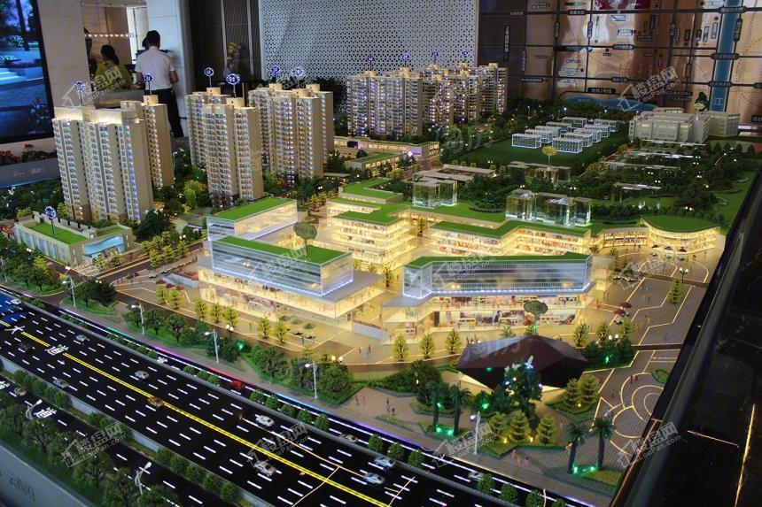 长房云西府实景图