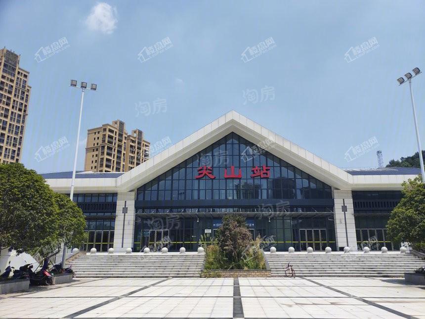 长房云西府配套图