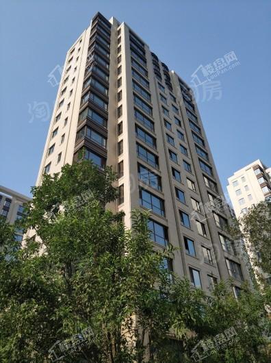 中冶盛世广场实景图