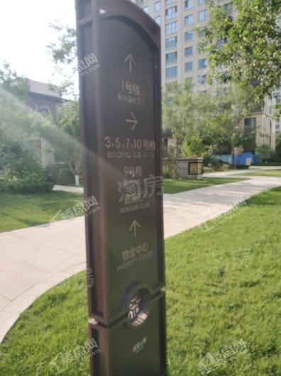 中冶盛世广场实景图