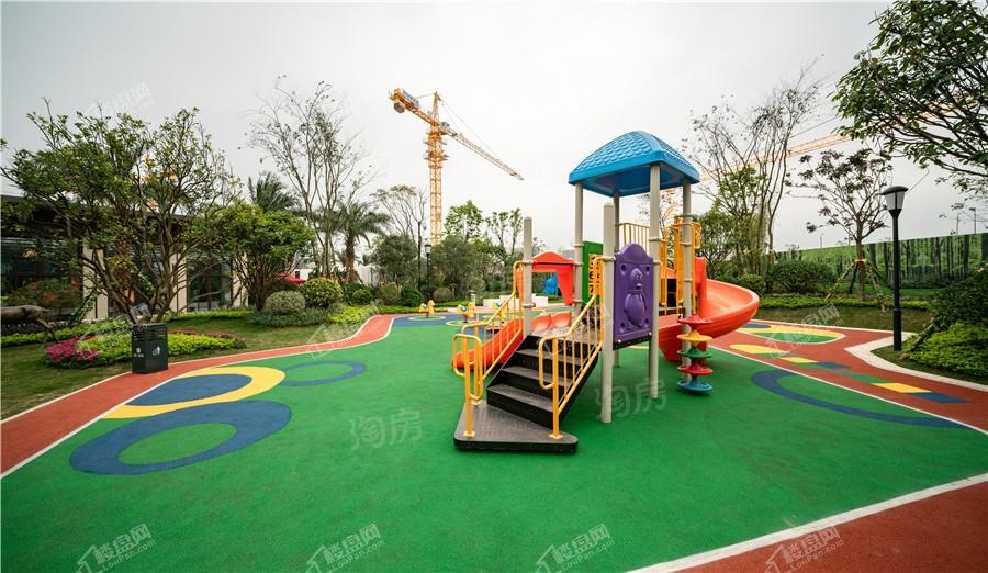 荣和五象学府实景图