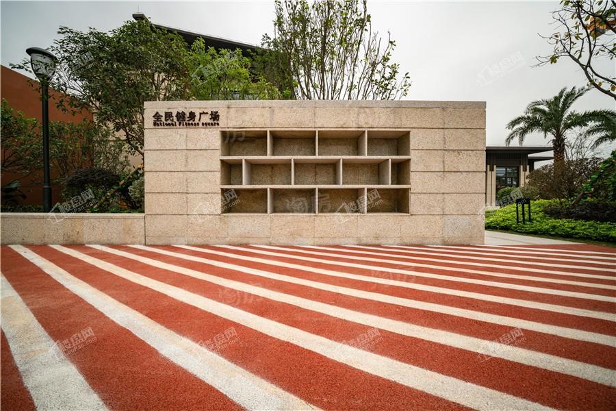 荣和五象学府实景图