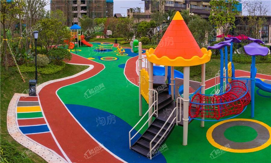 荣和五象学府实景图