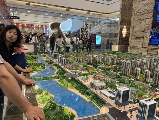 恒大金碧天下实景图