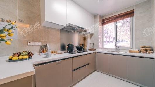 固城湖·金茂逸墅样板间