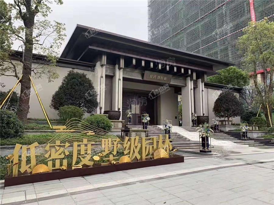 龙光玖珑臺实景图