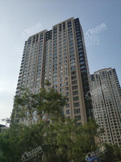 中冶盛世广场实景图