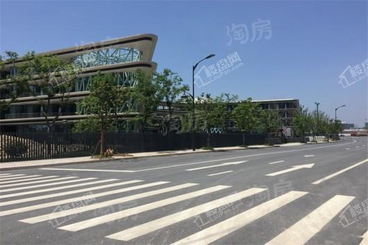 香港兴业耦园配套图