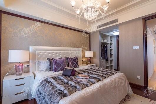 滨江新城东方名府样板间