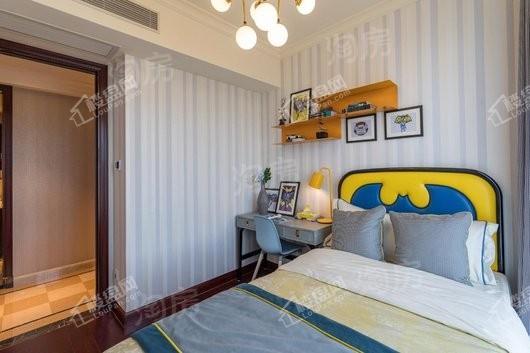 滨江新城东方名府样板间