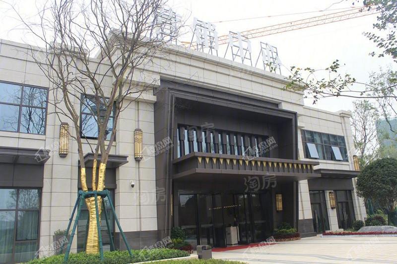 长房云西府实景图