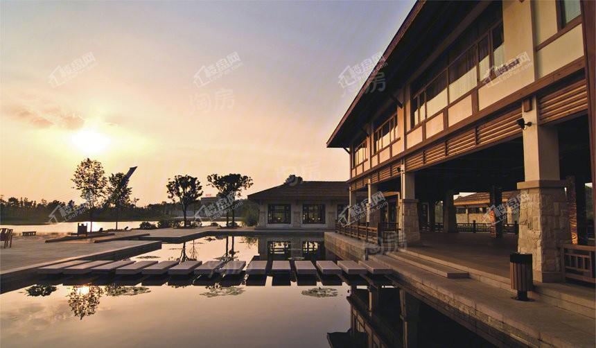 藏珑湖上公馆实景图