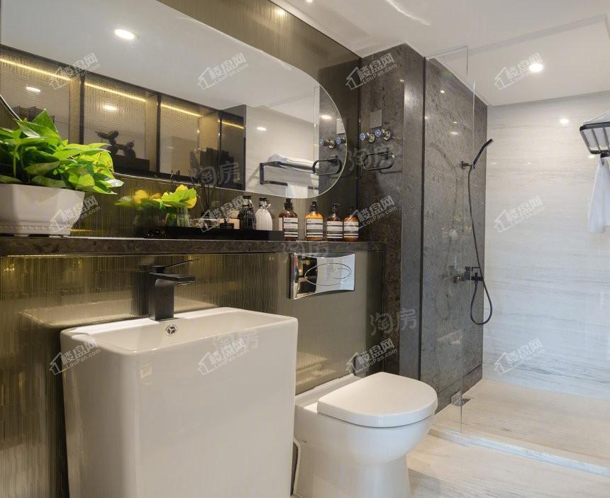 藏珑湖上公馆样板间