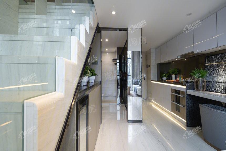 藏珑湖上公馆样板间