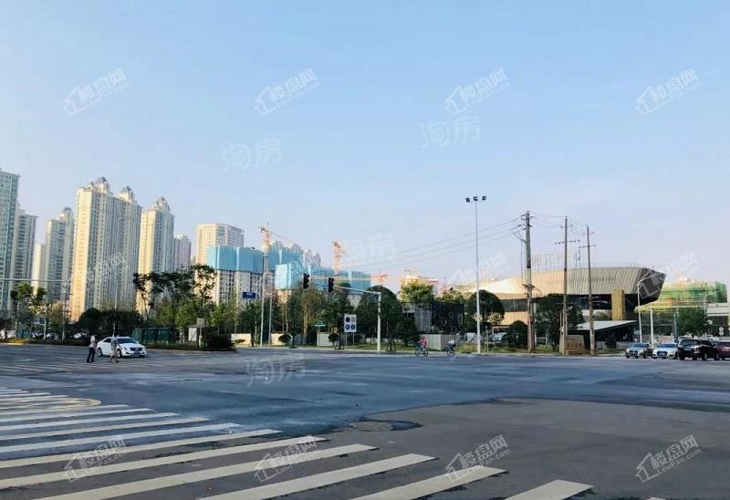 鼎衡大厦实景图