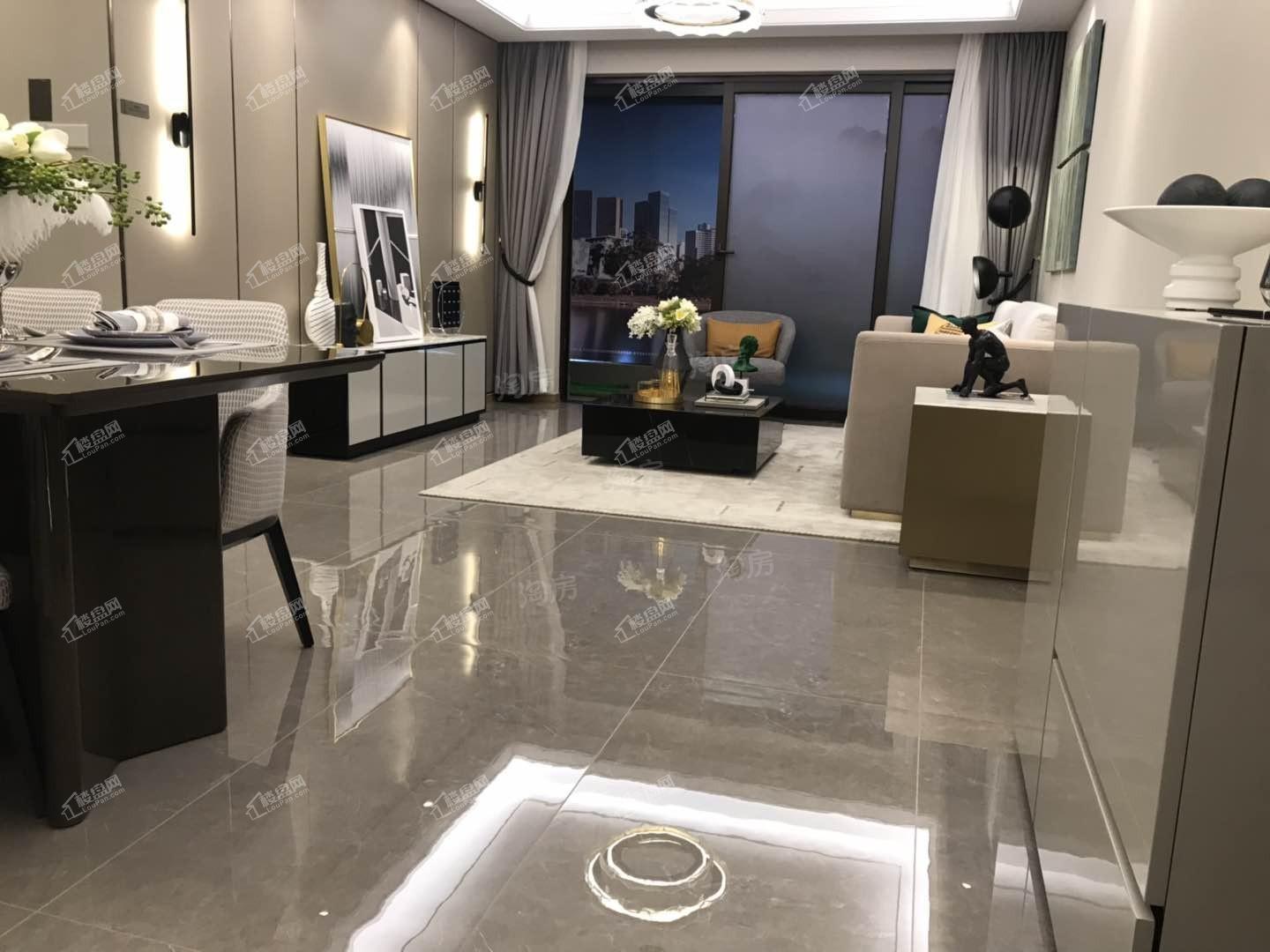 金科博翠碧蓝湾样板间