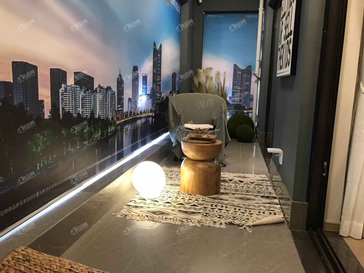 金科博翠碧蓝湾样板间