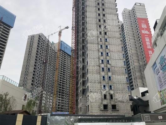 万科翡翠滨江实景图