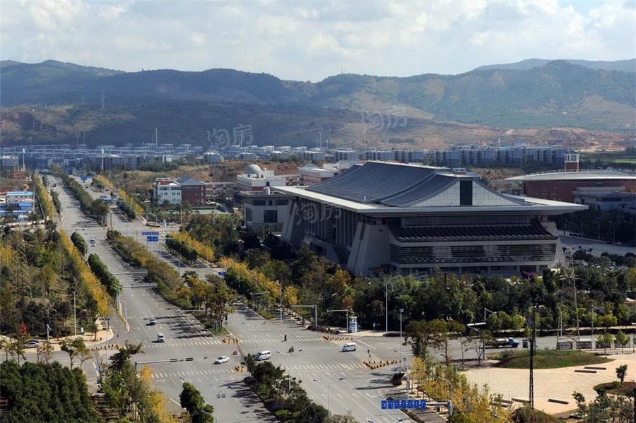 中国铁建山语桃源配套图